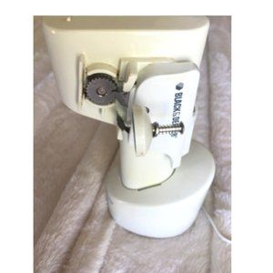 Black & Decker Cordless Hand Held Can Opener Rechargeable